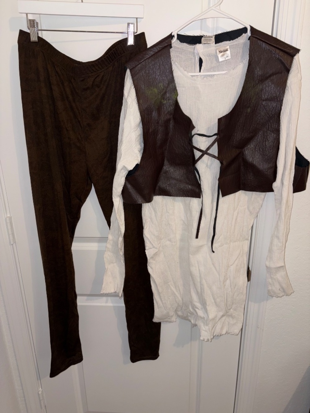 Men’s Adult Shrek Costume Size medium - Picture 12 of 15
